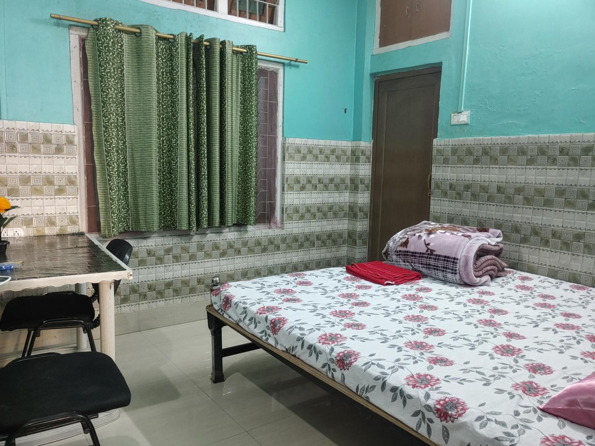 Comfort Inn Kamakhya Jn Guwahati Room photo